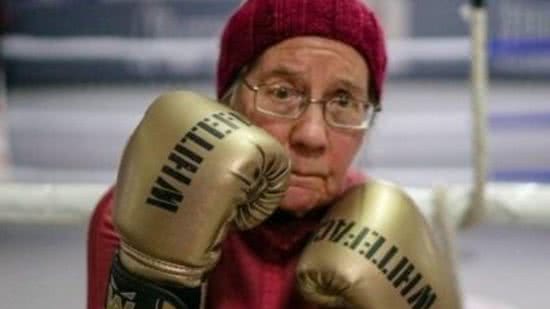 Nancy luta boxe para amenizar sintomas do Parkinson - Reprodução/ Reuters