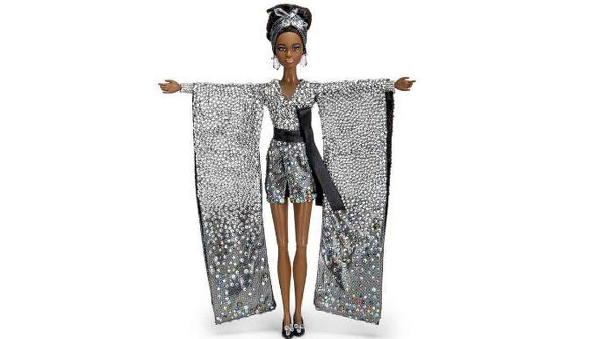 A Barbie criada pelo estilista Dudu Bertholini - Divulgação