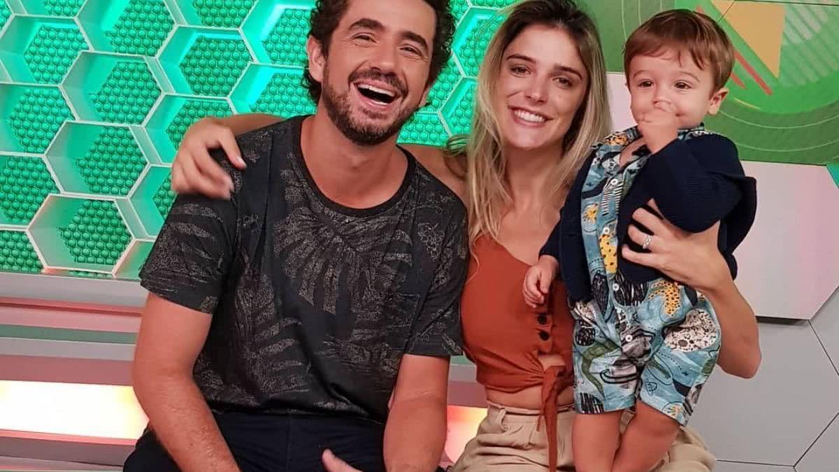 Rafa Brites e Felipe Andreoli são pais de Rocco - reprodução/Instagram