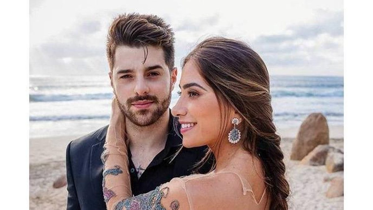 Alok e Romana Novais em seu casamento – - Reprodução/ Instagram