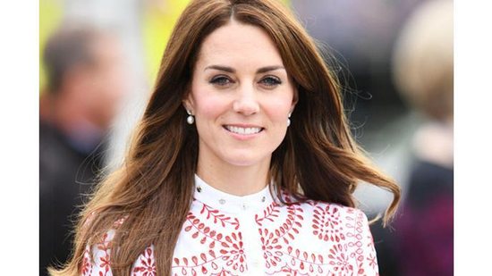 Durante seu casamento com o Príncipe William, as damas de honra de Kate Middleton usaram uma coroa de - Getty Images
