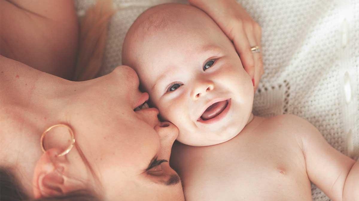Imagem Sorrisos podem indicar desenvolvimento dos bebês