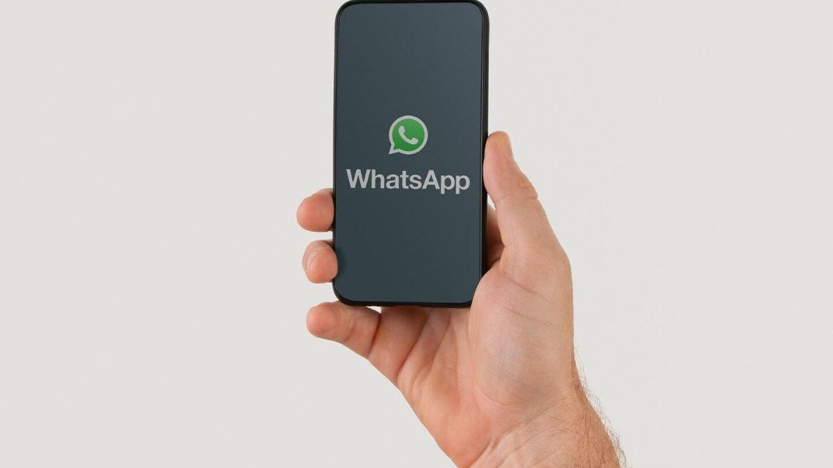 A mensagem sobre WhatsApp Gold é falsa! - reprodução / Getty Images