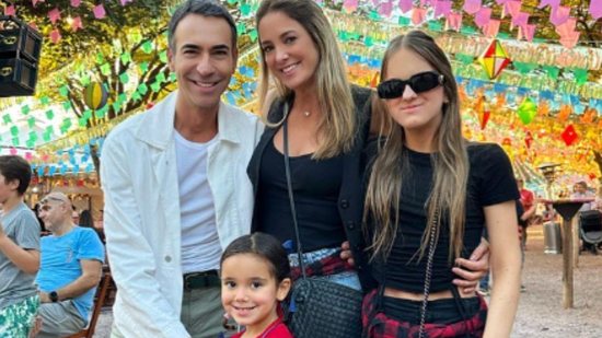Ticiane Pinheiro mostra festa em família - Reprodução/Instagram