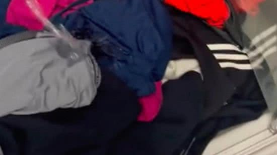A mãe sujou todas as roupas do ex-namorado - Reprodução/ TikTok