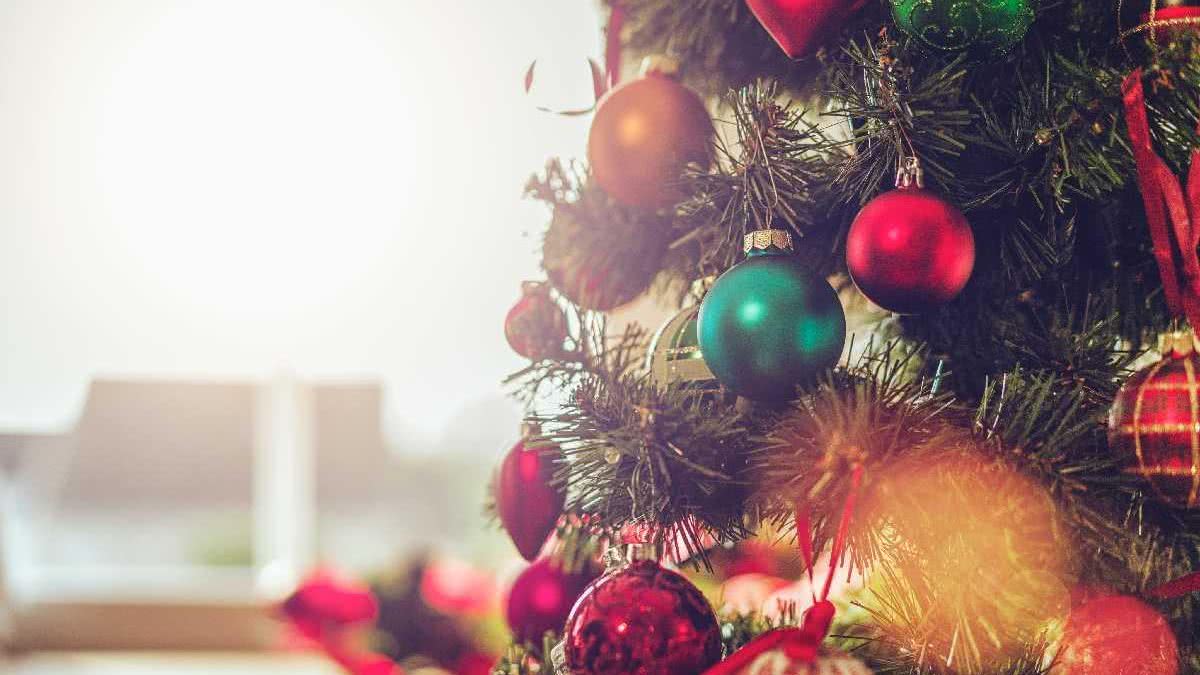 Mãe é criticada após não convidar enteado para o Natal: “Não é tão bem-sucedido como meus filhos” - Getty Images
