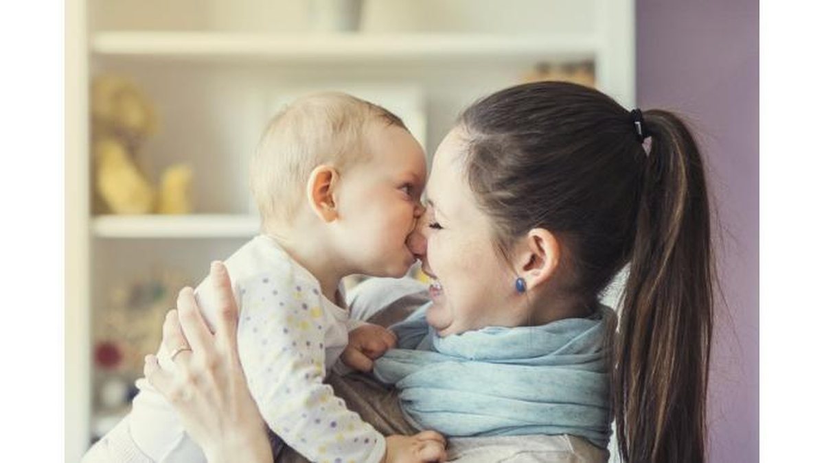 mother-with-her-daughter-picture-id473871704 - Foto: Istock