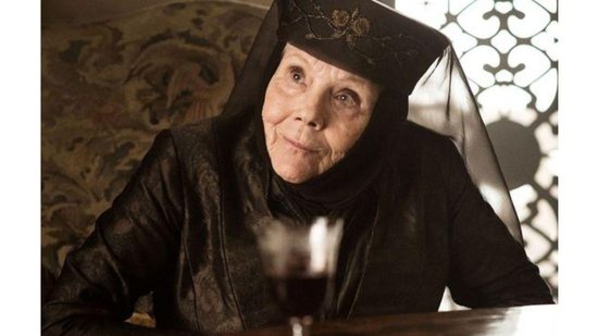 Atriz de Game Of Thrones morre aos 82 anos, deixando filha e neta - reprodução Pinterest