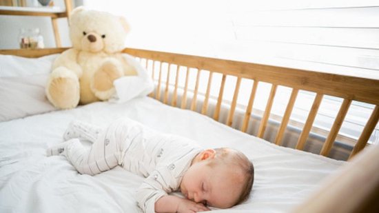 5 métodos populares para fazer os bebês dormirem - GettyImage