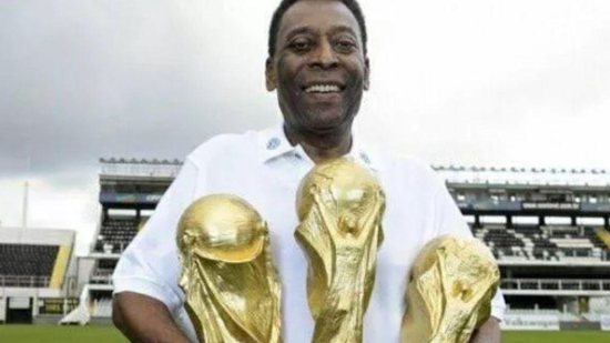 Pelé ficou internado por um mês até falecer - Reprodução/ Instagram