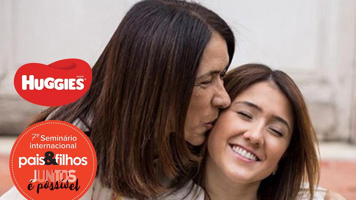 Roberta e Taís são mãe e filha e apaixonadas por educação - reprodução / Instagram