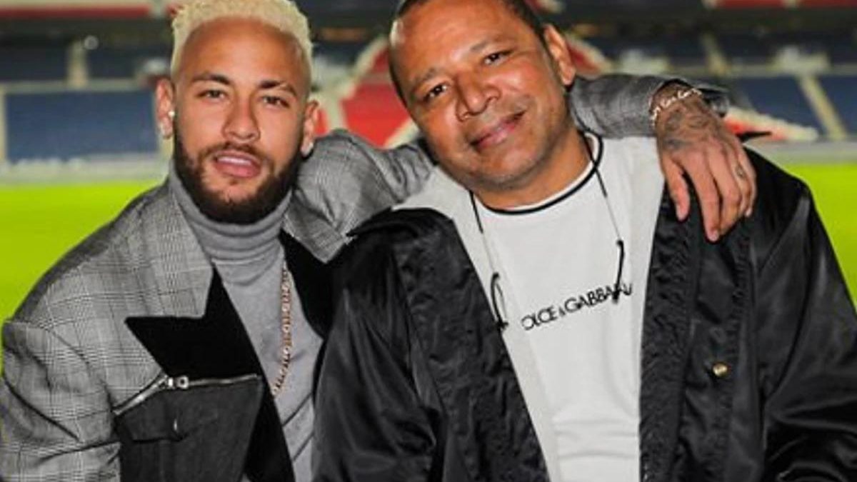 Após lesão no tornozelo, pai de Neymar reforça torcida pelo filho e seleção: “Um sofre, todos sofrem” - Reprodução/Instagram