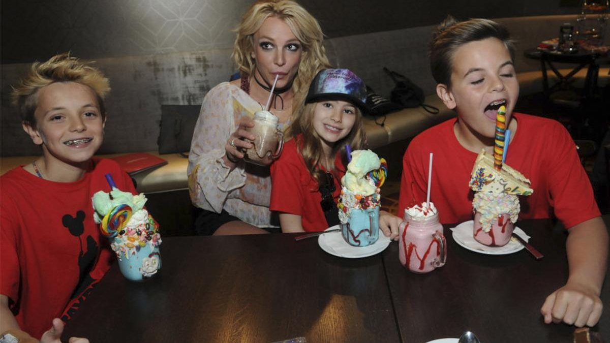 Britney Spears posta foto ao lado de seus filhos - Reprodução/Instagram @britneyspears