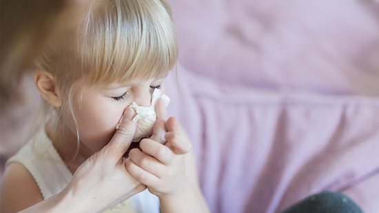 O vírus causa 6 a cada 10 casos de infecçóes respiratórias em crianças - Getty Images