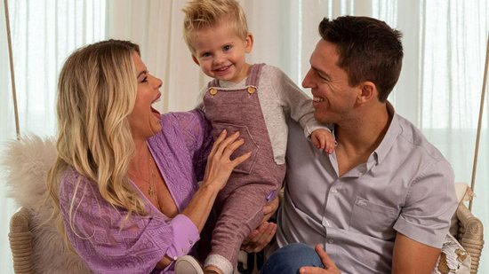 Karina Bacchi e Amaury Nunes são pais de Enrico, de 2 anos - Bruno Marçal
