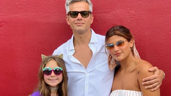 Otaviano Costa e as filhas, Giulia e Olívia, em uma viagem em família - Arquivo Pessoal