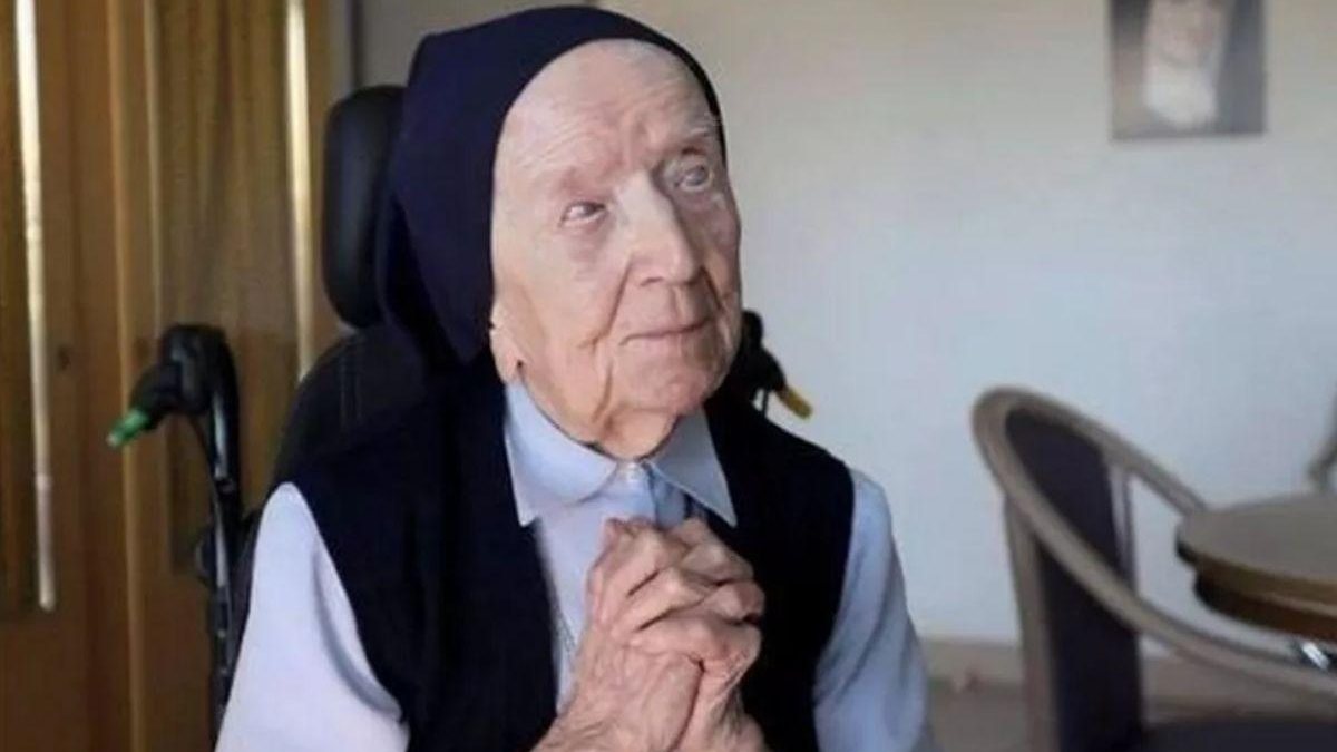 Com quase 117 anos, ela venceu a doença (Foto: Reprodução