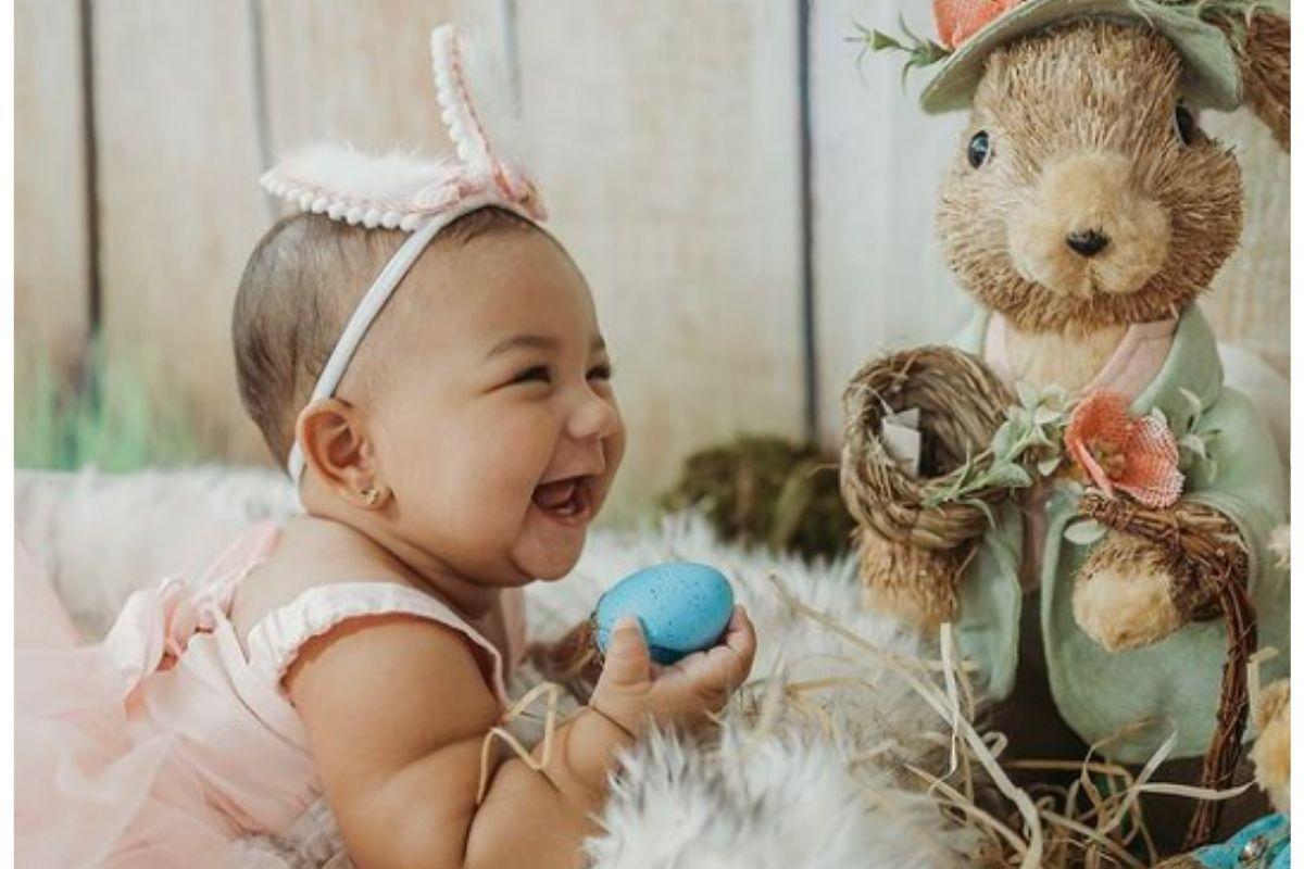Lore Improta mostra a filha no clima da Páscoa com direito a fantasia de coelho
