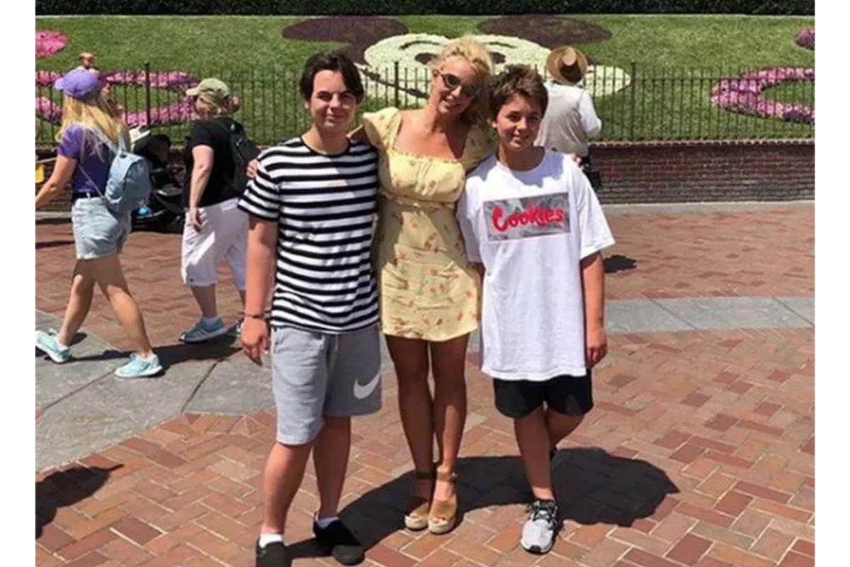 Os filhos de Britney Spears já falaram sobre a relação com a mãe