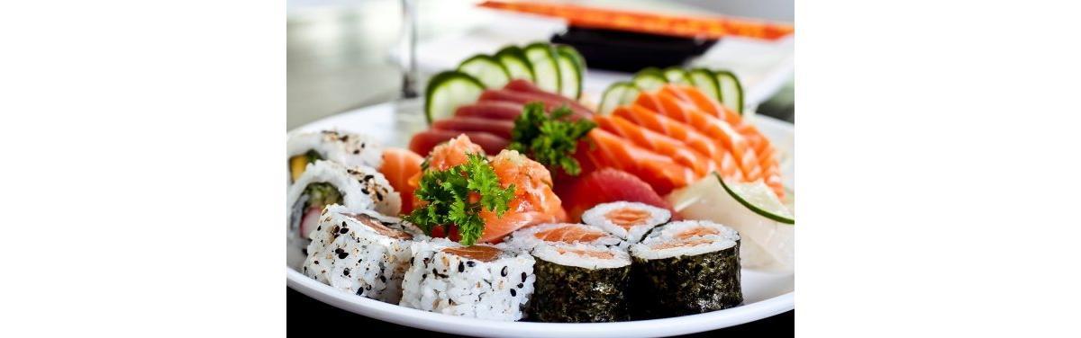 Chocante: homem que só comia sushi desenvolve solitária de mais de 1 metro