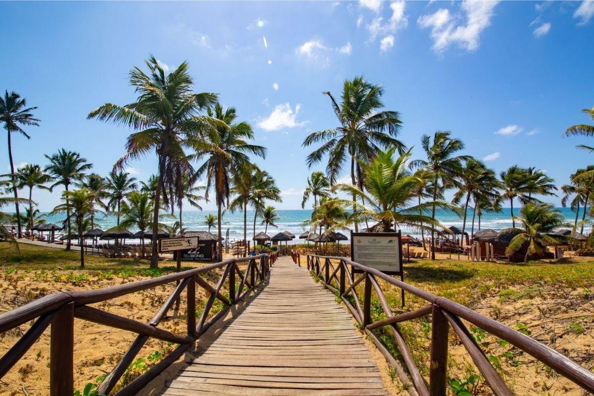 Dentre as possibilidades de destinos na Bahia, descubra Imbassaí