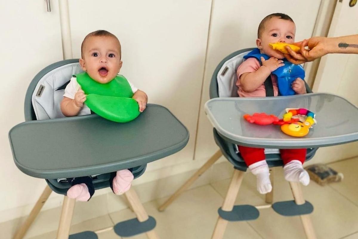 Nanda Costa compartilha 'perrengue' com filhas gêmeas