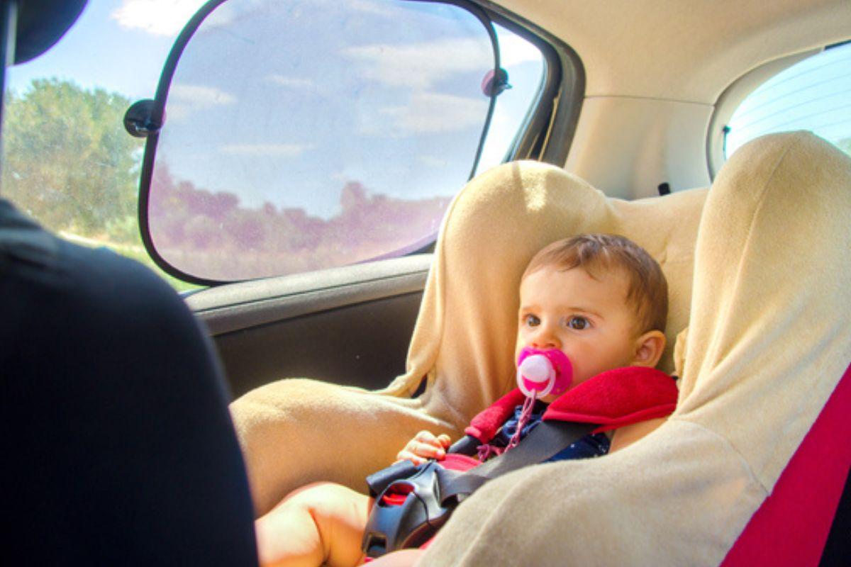 Aplicativo ajuda pais a não esquecerem filhos no carro