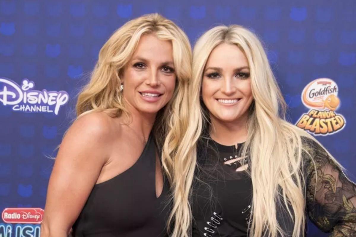 Irmã de Britney Spears se emociona ao falar de relação complicada com cantora