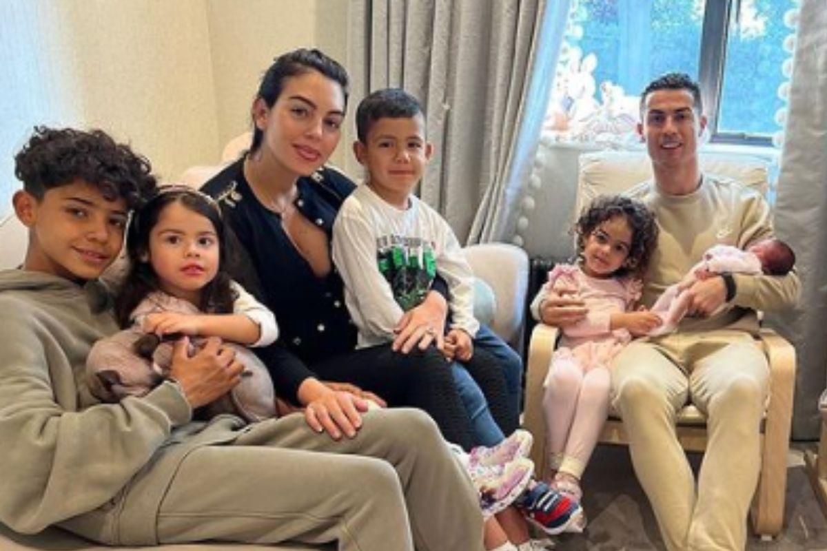 Família do cantor Cristiano Ronaldo