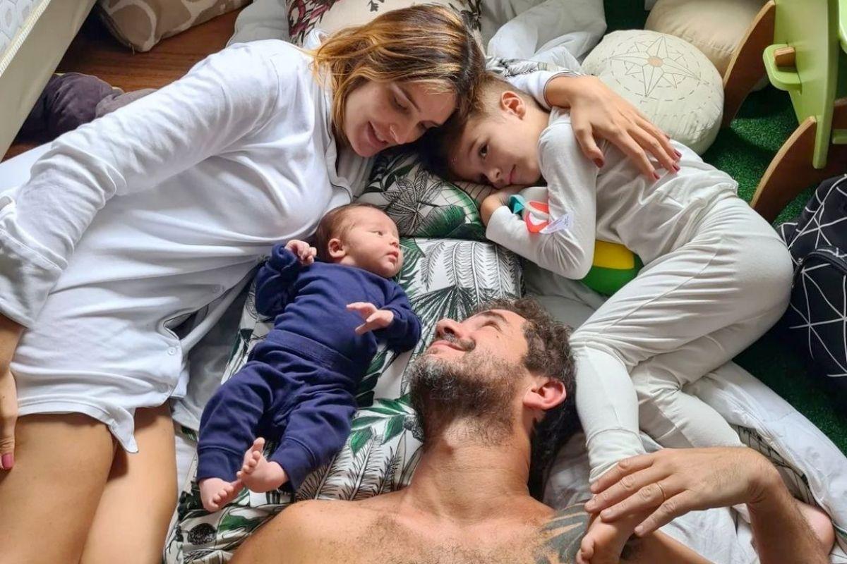 Felipe Andreoli e Rafa Brites tem 2 filhos