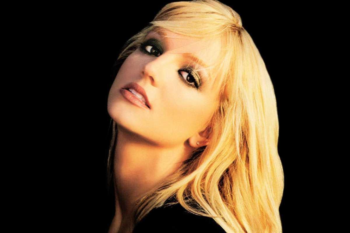 Britney Spears comentou que está trabalhando em uma nova música 