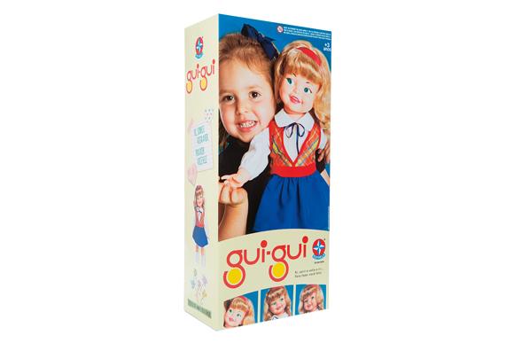 Boneca Gui-Gui Com Vestido Branco e Casaquinho Vermelho - Estrela R$151,99 submarino.com.br (2)